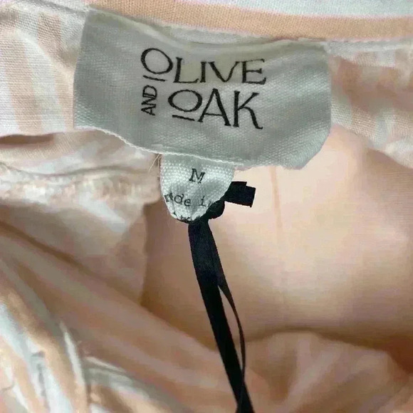 Olive and Oak Womens Cropped Front Tie Stripped Shirt Size  Medium - Picture 5 of 6